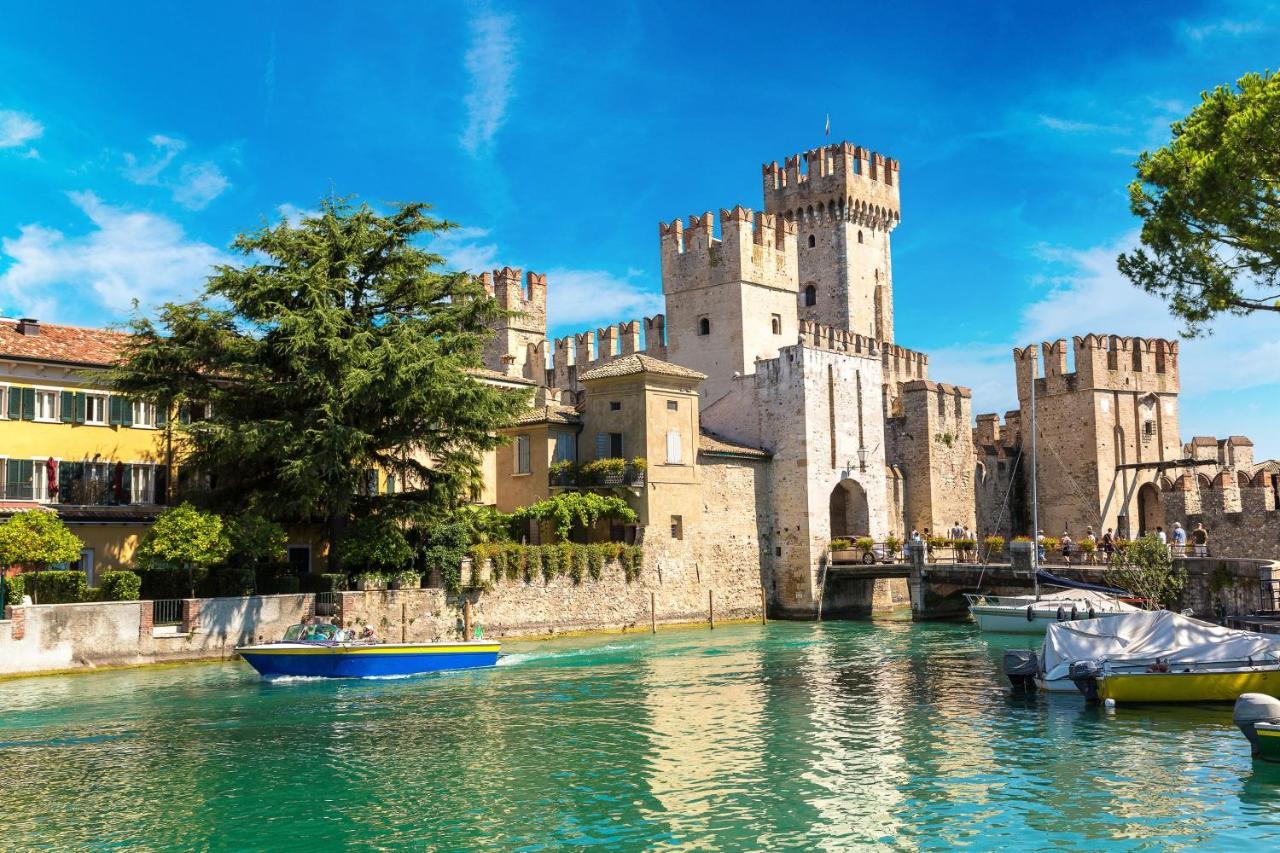 Alma Garda Home Sirmione Eksteriør billede