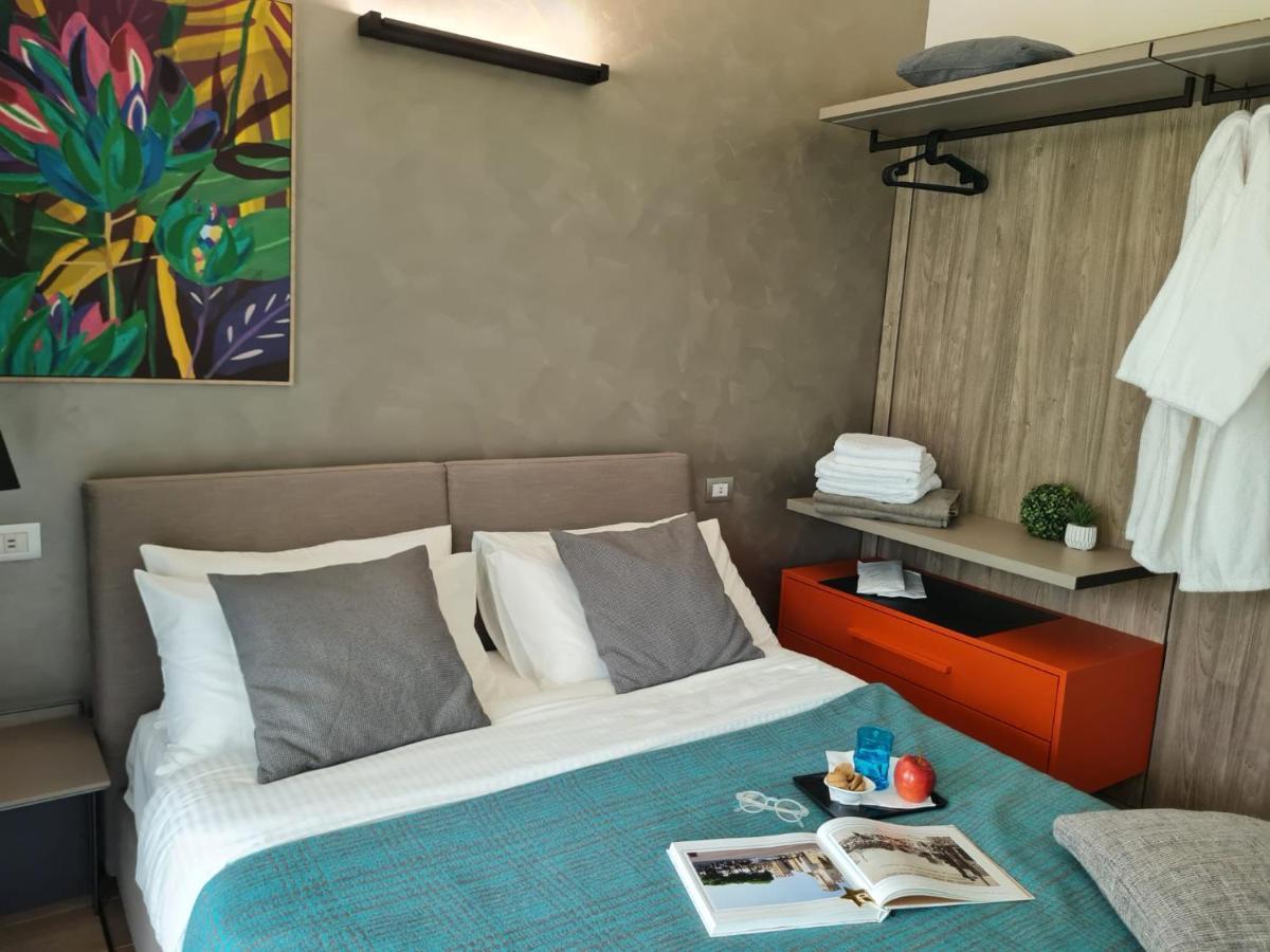 Alma Garda Home Sirmione Eksteriør billede