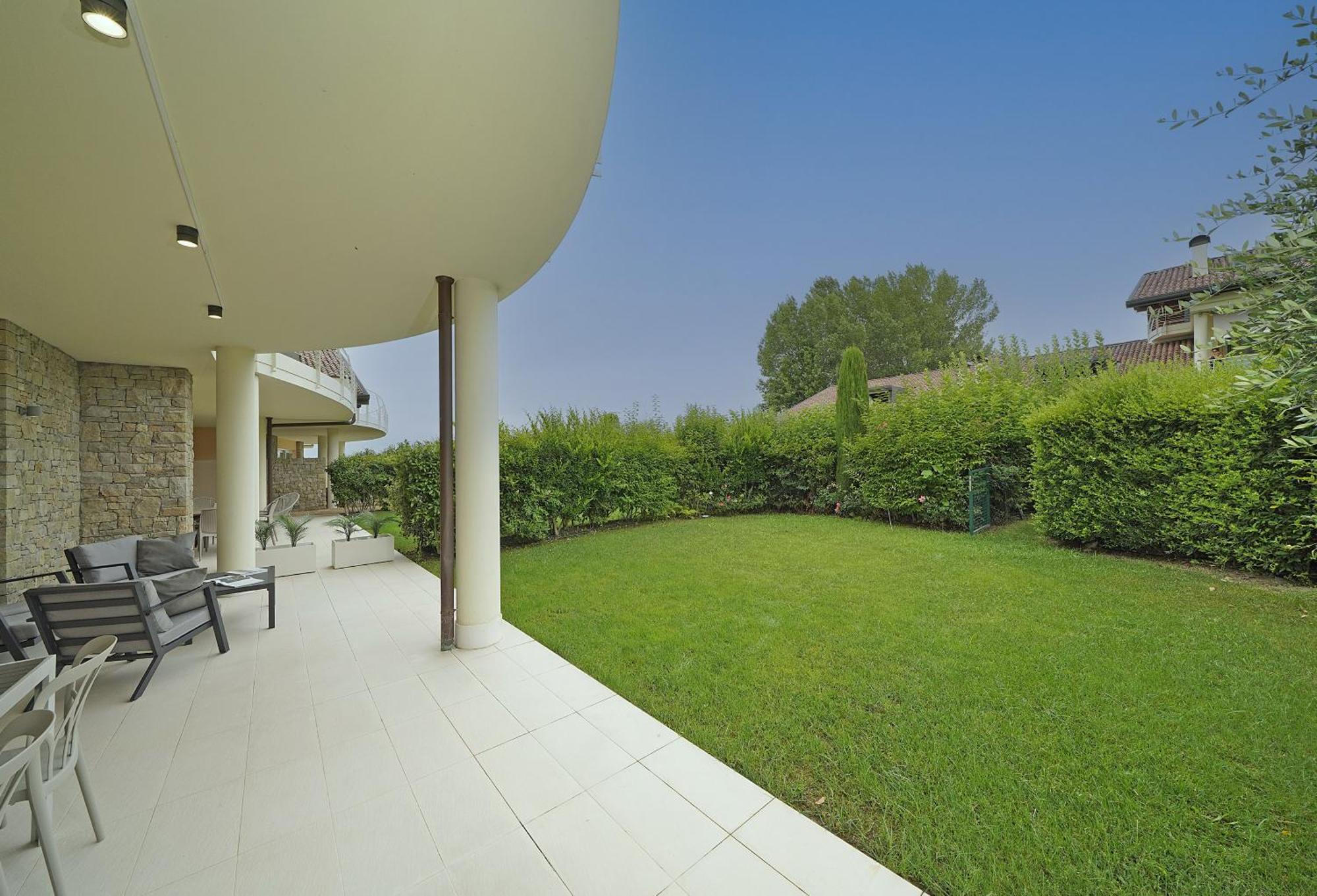 Alma Garda Home Sirmione Eksteriør billede